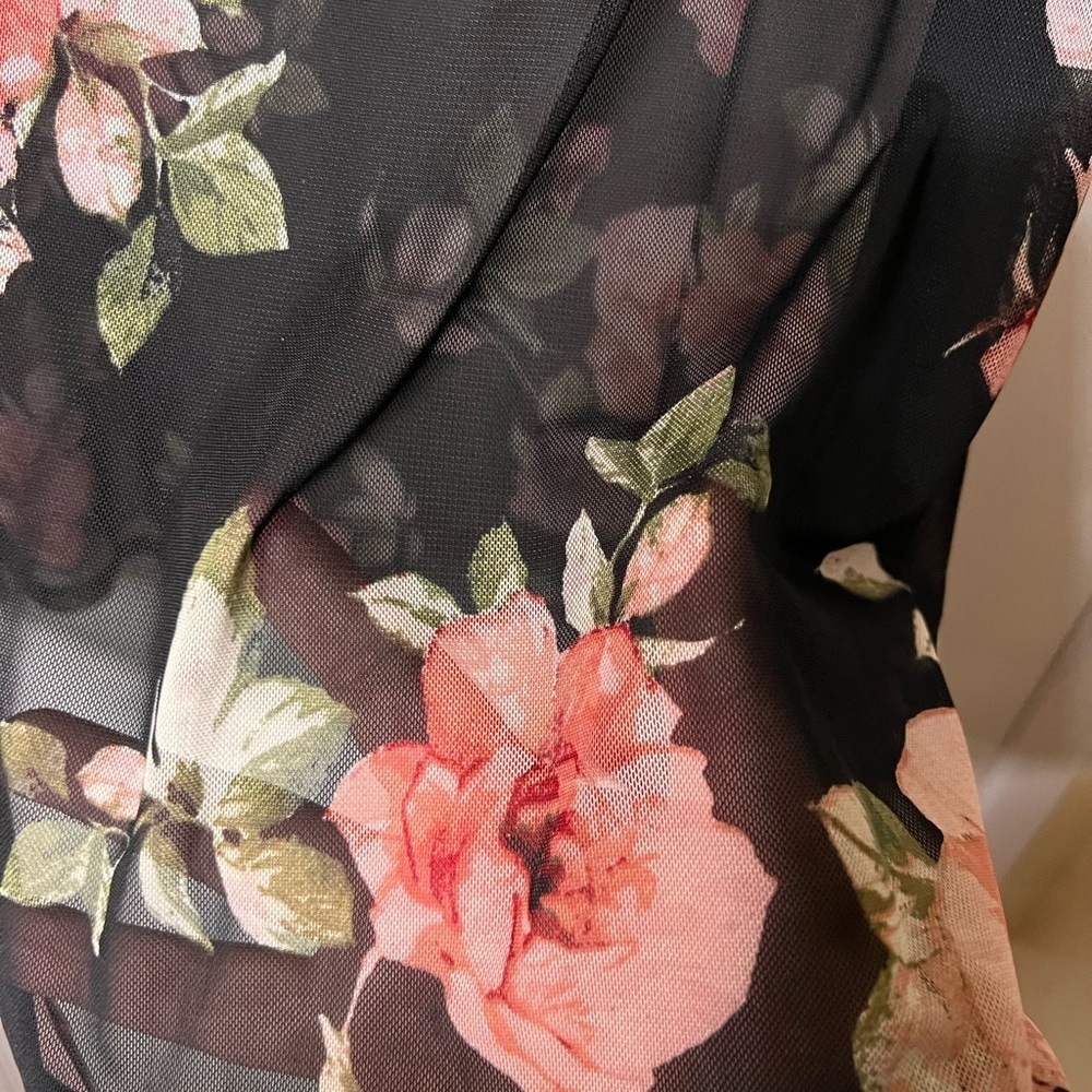 First Love Sheer blouse black and floral - Picture 5 of 5
